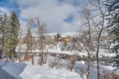 Image de Private Riverside Ski Retreat  2/2 condo close to Beaver Creek and Vail