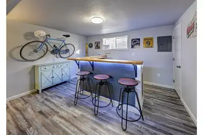 Image de Old Colorado City | Newly Renovated Home for 10