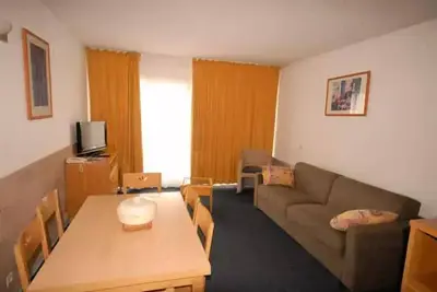 Image de 3 Pièces pour 8 Personnes
