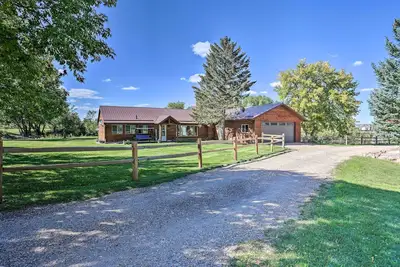 Image de Rustic Spearfish Cabin on 12-Acre Trout Farm