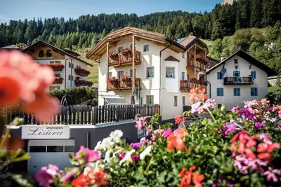 Image de Appartement 'Lisüra Boè' avec vue sur les montagnes et Wi-Fi