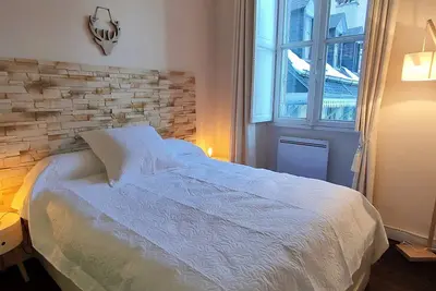 Image de Appartement charmant 4 pers, centre-ville, proche télécabines et thermes, avec mezzanine et parking.