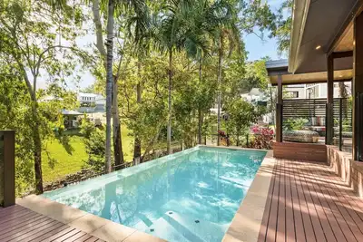 Image de Belle Escapes Watermark Palm Cove Luxury Home