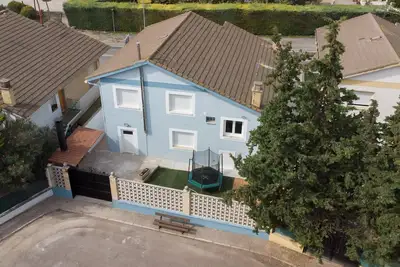 Image de Ideal holiday home for families \/ groups.