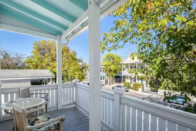 Image de Private Parking, Heated Pool - Banana Split