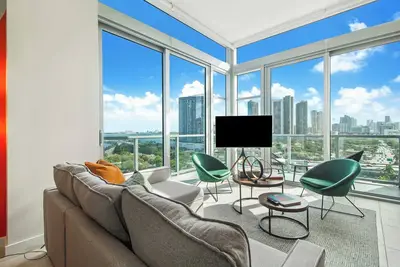 Image de Stunning Bay Views-2Bdrm Penthouse-Miami Design Dist