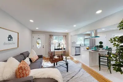 Image de Entire 3br 2bth Cozy Home in the city of Atl & 5mins from Airport; Sleeps 10