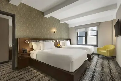 Image de Signature Family Room at Hotel Edison New York City