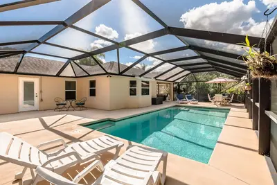 Image de 🍹🌞 Pristine Paradise! Heated Private Pool, Boat Parking, Near Beaches!