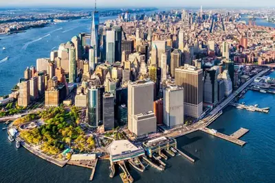 Image de 3 Contemporary Units Minutes to Rockefeller Center and Madison Square Garden!