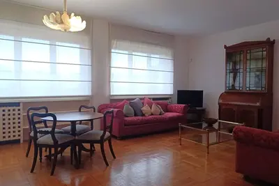 Elegant and spacious apartment in the Milan CityLife area.