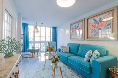 Image de Pto. Banús, modern, bright, 2-bedroom Apart. , pool