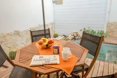 Image de Suite Nœud avec bain à remous