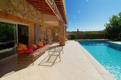Image de Maison de vacances Taradeau pour 1 - 8 personnes avec 4 chambres à coucher - Maison de vacances