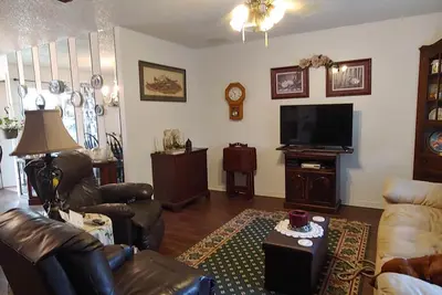Image de Rare Seasonal Spruce Creek South 2br 2ba Home