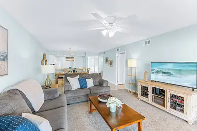 Image de Beachfront Condo with Stunning Ocean View with Heated Pool
