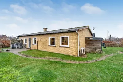 Image de Belle maison à Nakskov avec cuisine