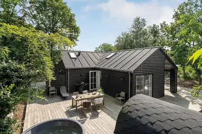 Image de Maison confortable à Hadsund avec sauna
