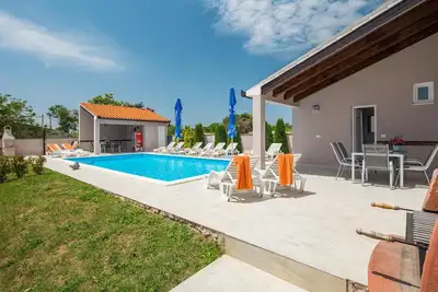 Image de Magnifique maison Ă Valtura avec WiFi