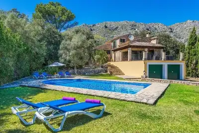Image de Villa Tomas à Pollensa avec vue sur la montagne, piscine et Wi-Fi