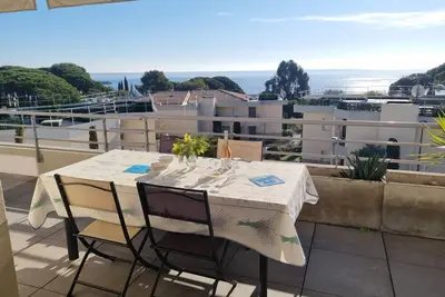 Image de Apt Magnifique Vue Mer, 80m Plage Ă Pied, Piscine