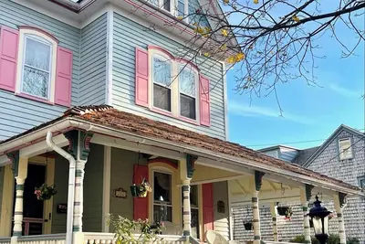 Image de Charming Victorian on Hughes Street, Center of Historic Cape May.