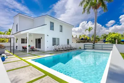 Image de Luxury 5br/3ba Villa Walk to Hollywood Beach