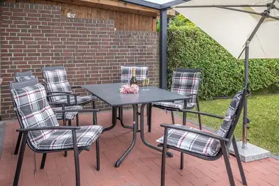 50054 Holiday home Seefeuer - The semi-detached house with approx. 78 square meters can accommodate up to 6 people and one