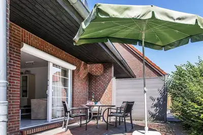 Image de Vacation home 50009 - Timeless and elegant: The semi-detached house impresses both