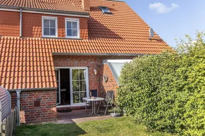 Image de Vacation home 50056 - This mid-terrace house captivates with its friendly