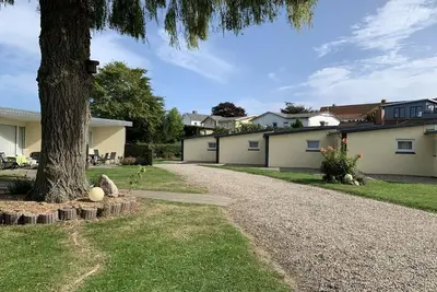 Image de Haus Sonnenwinkel - Bungalow 6 - \"Sonnenwinkel\" well-kept bungalow complex in the