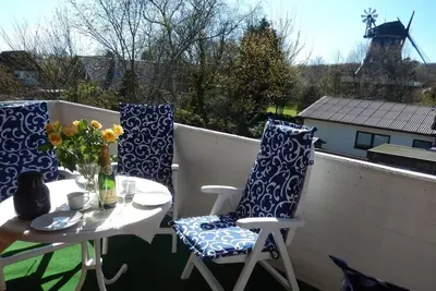 Image de Sandwall 60, Whg. Wattwurm - Apartment Wattwurm - close to the beach, with a view of the mill