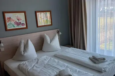 Image de Vacation apartment Die Remise Silbersee Re-02 in a quiet village location on Usedom - The
