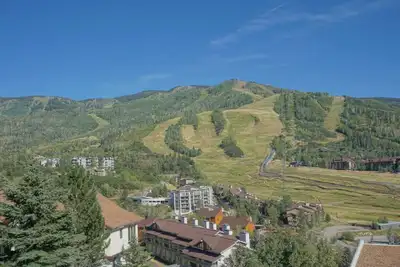 Image de 3 Bedroom + Loft, Hot Tub, Balcony w/ Beautiful Mountain Views