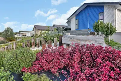 Image de The Leading Light - One Tree Point Holiday Home