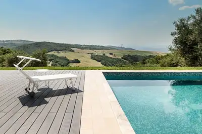 Image de Villa Chiugi - Villa avec piscine privée pour des vacances au cœur de la Toscane