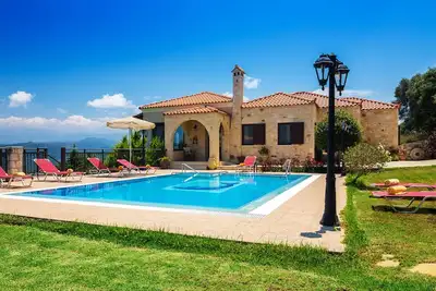 Image de Countryside Villa with wonderful Mountain and Sea view
