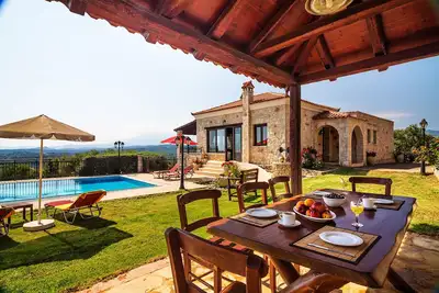 Image de Traditional Holiday Villa with Panoramic View