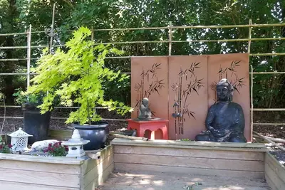 Image de Maison à la campagne indépendante avec étang privatif pour la pêche