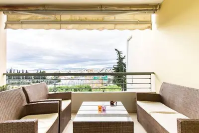 Image de Compact 3 room apartment in Mall Athens.