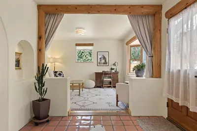 Image de Sunflower House | Historic Gem Steps from Main St.