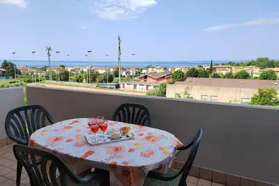 Image de Appartement de vacances Bardolino pour 1 - 6 personnes avec 2 chambres à coucher - Logement de vacan