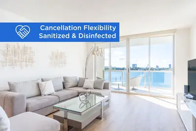 Image de Chic Waterfront Retreat | Panoramic Intracoastal Views