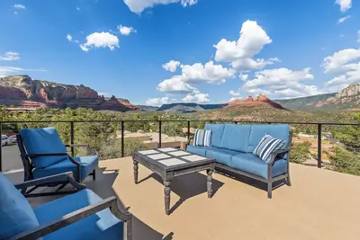 Image de Modern Luxury Home in the Heart of Uptown! 360 Degree Red Rock Views. Pool/Spa