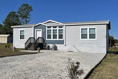 Image de Newly Vacation Home with Lake view
