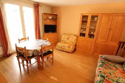 Luchon Centre -2 Pieces Cabine - Grand Balcon Sud - Parking