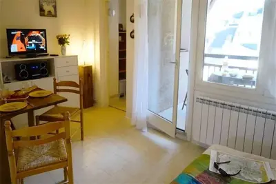 Image de Luchon Studio Au Calme Avec Balcon Plein Sud - Parking