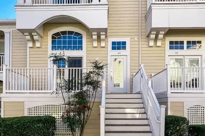 Image de Bethany Lakes townhome with fireplace, balcony, & pool/hot tub/tennis