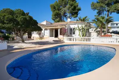 Image de Belle maison de vacances privée avec Wifi, climatisation, piscine privée, Tv, terrasse et parking
