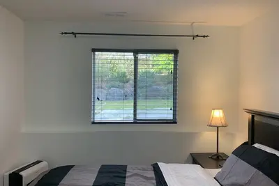 Image de Welcome to Our Sandy Hill Guest Suite in East Abbotsford!